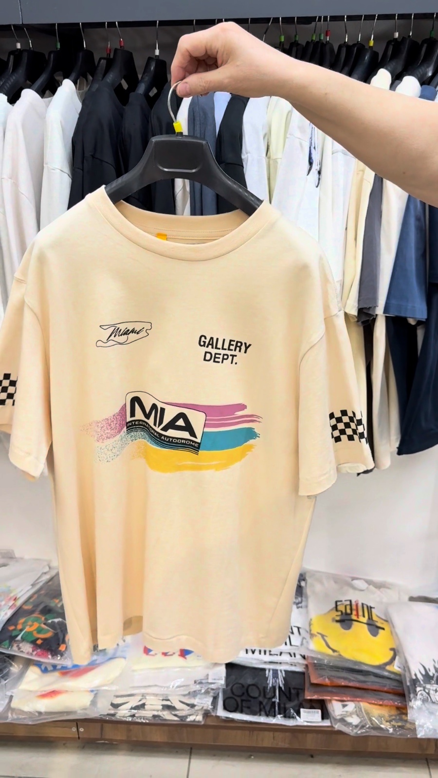 Футболка Gallery Dept